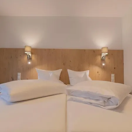 Rasis Hotel