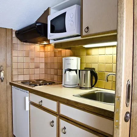 Hotel Rasis 3*